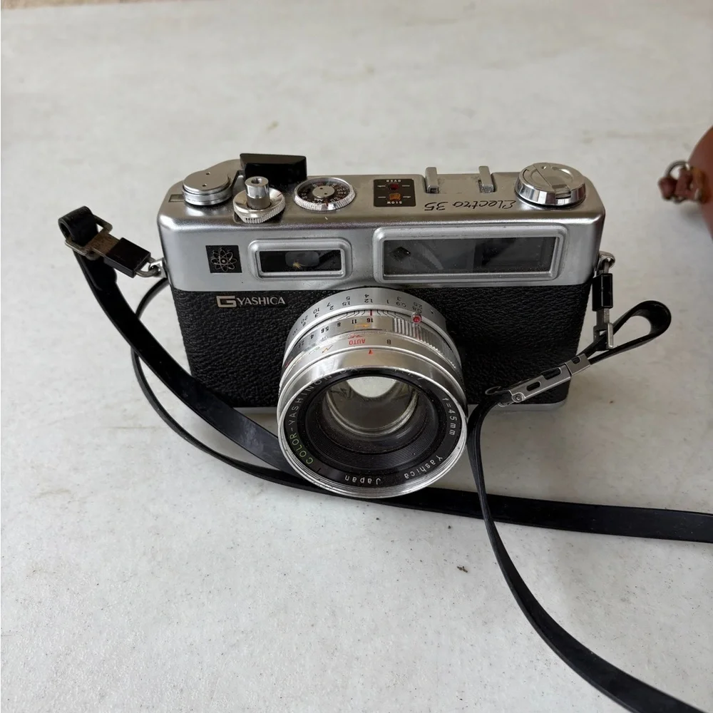 Vintage GE Exposure Meter with Brown Leather Case